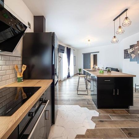 Beautifulhome Appartement Avec Balcon - Centre Ville Chalon-sur-Saône Exteriör bild