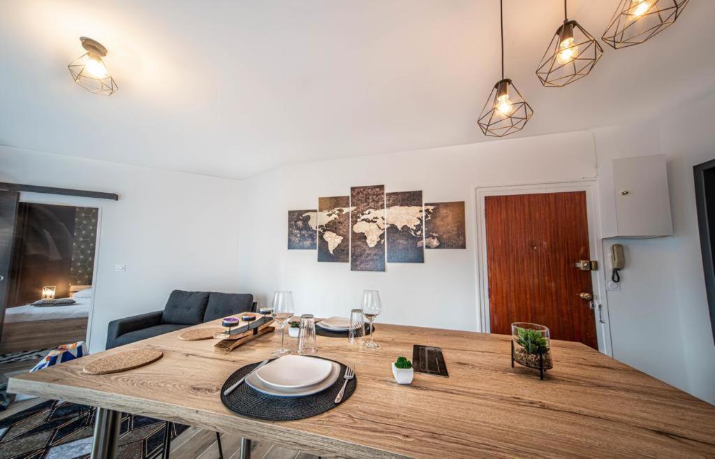 Beautifulhome Appartement Avec Balcon - Centre Ville Chalon-sur-Saône Exteriör bild