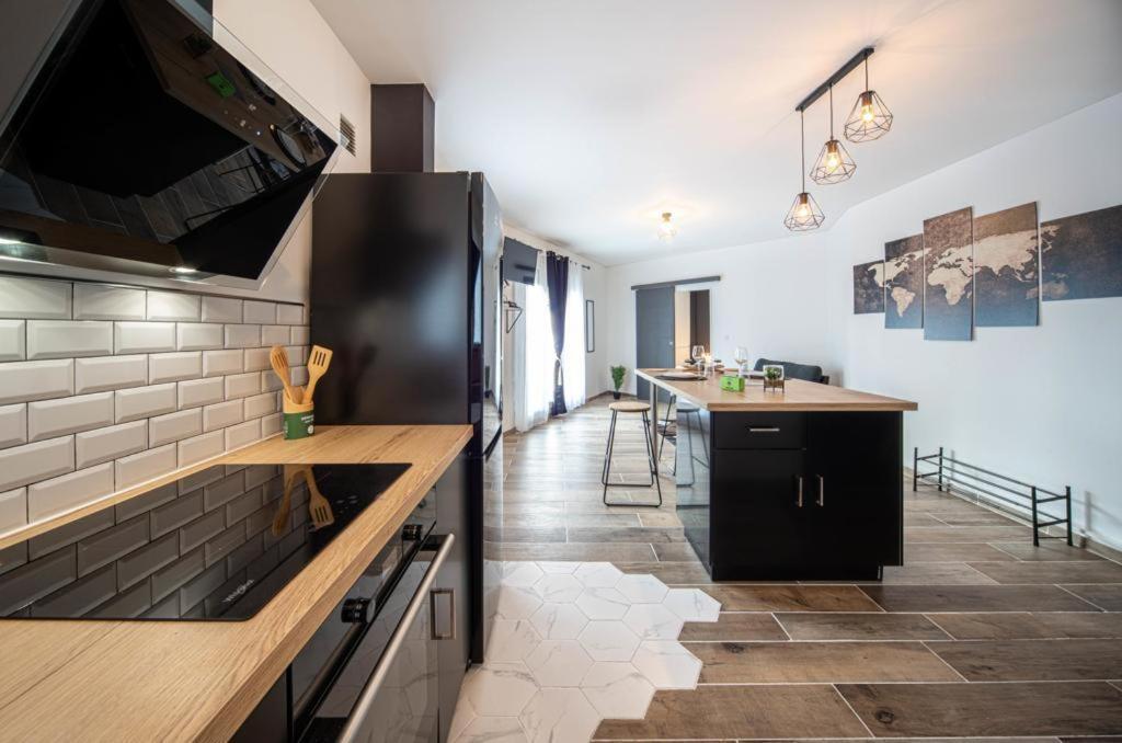 Beautifulhome Appartement Avec Balcon - Centre Ville Chalon-sur-Saône Exteriör bild